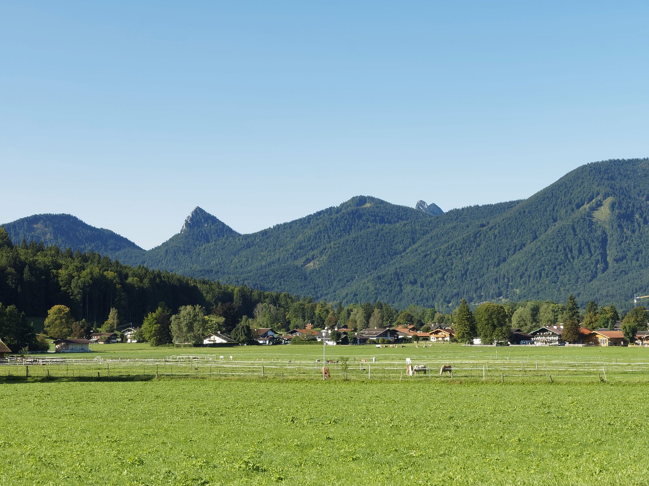 village mountain bavaria free photo