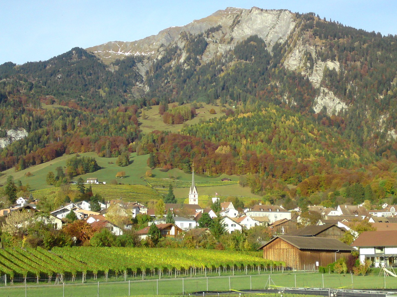 village switzerland mountain free photo