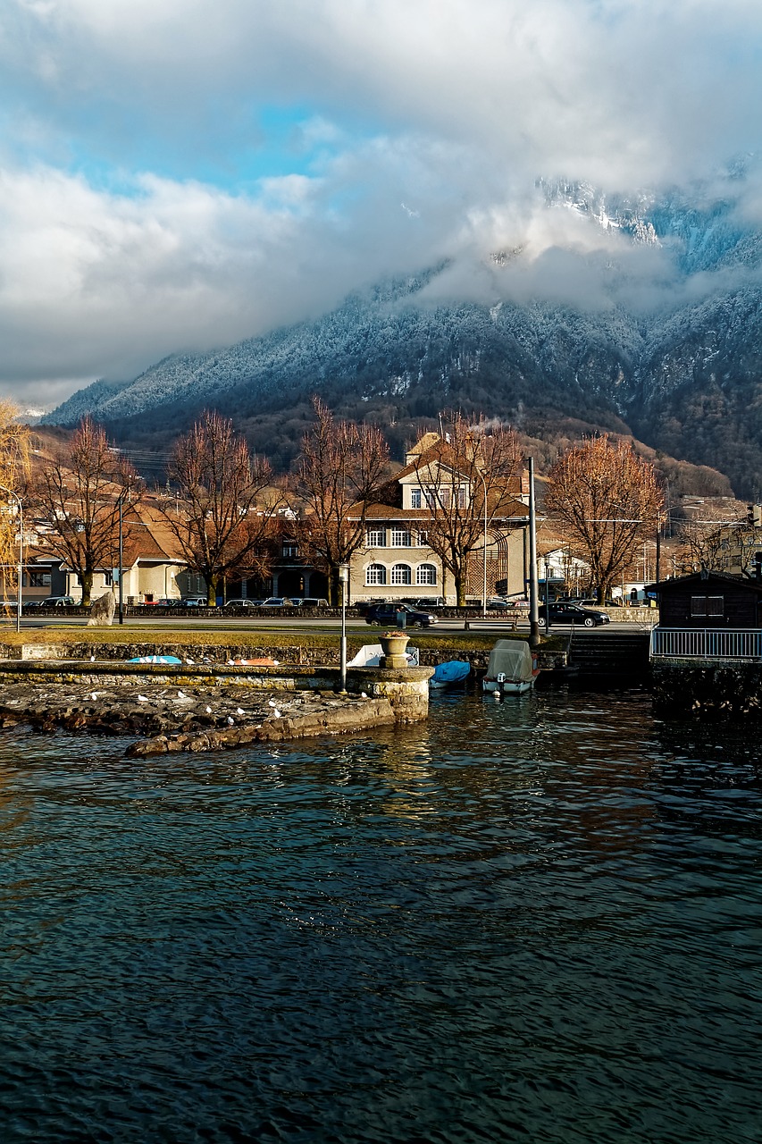 villeneuve geneva lake free photo