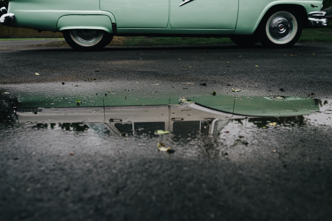 vintage car wheel free photo