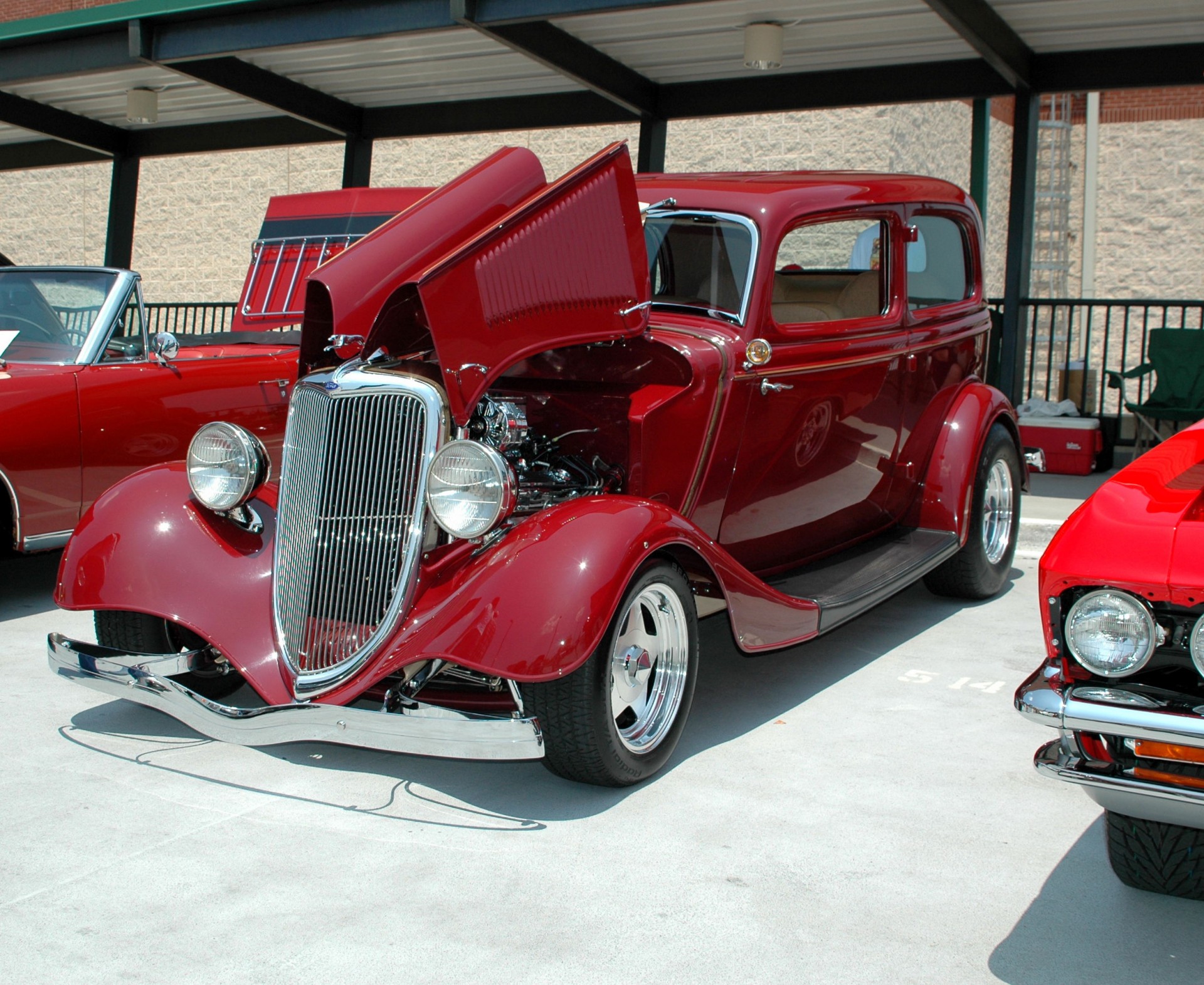 vintage car automobile retro revival free photo