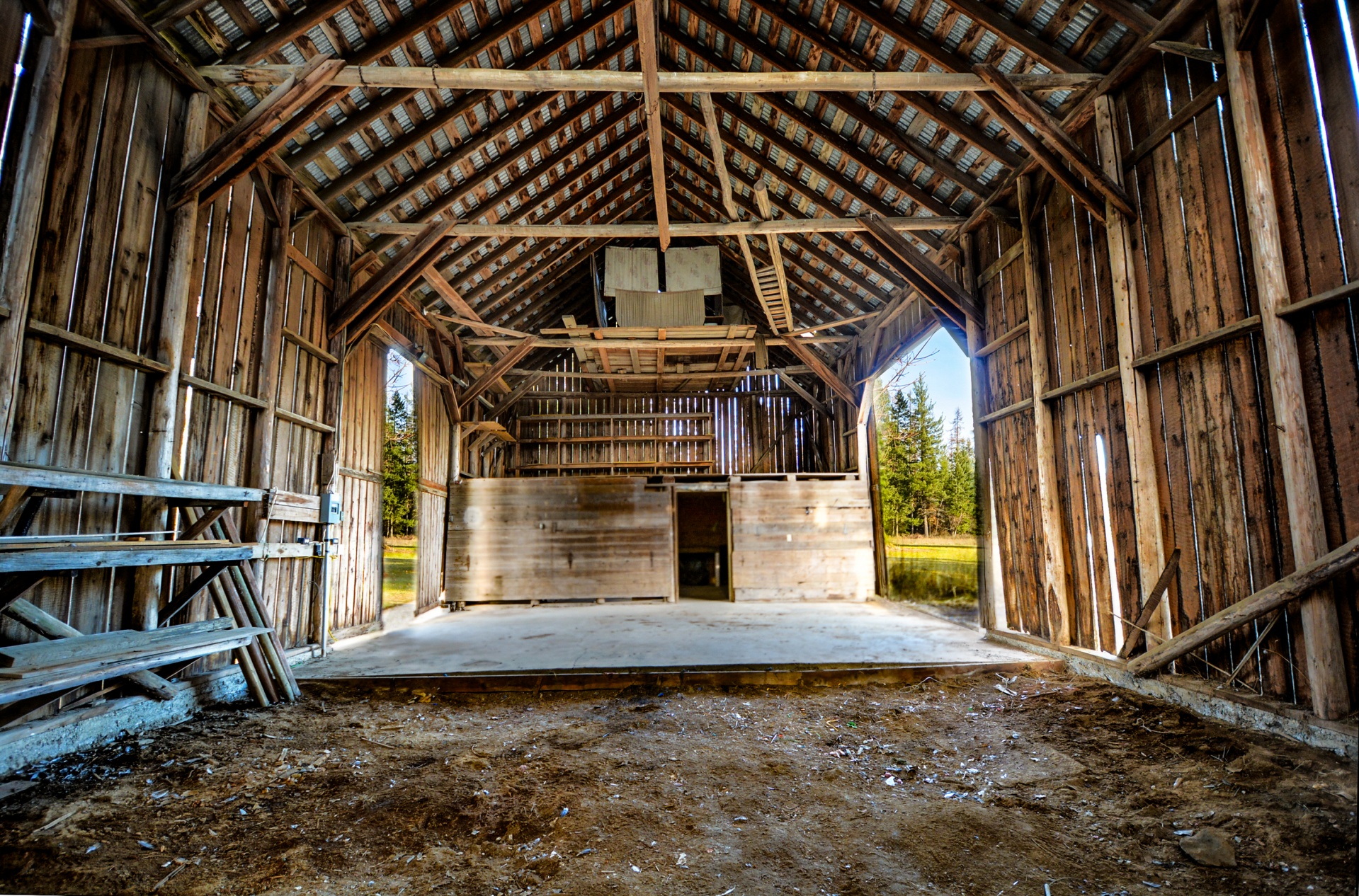 barn old rustic free photo