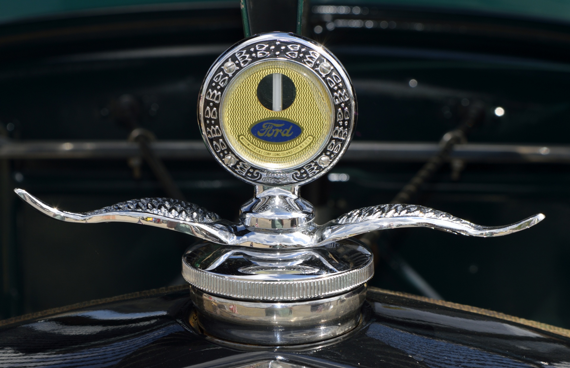 Hood ornament,antique,car,automobile,nostalgia - free image from