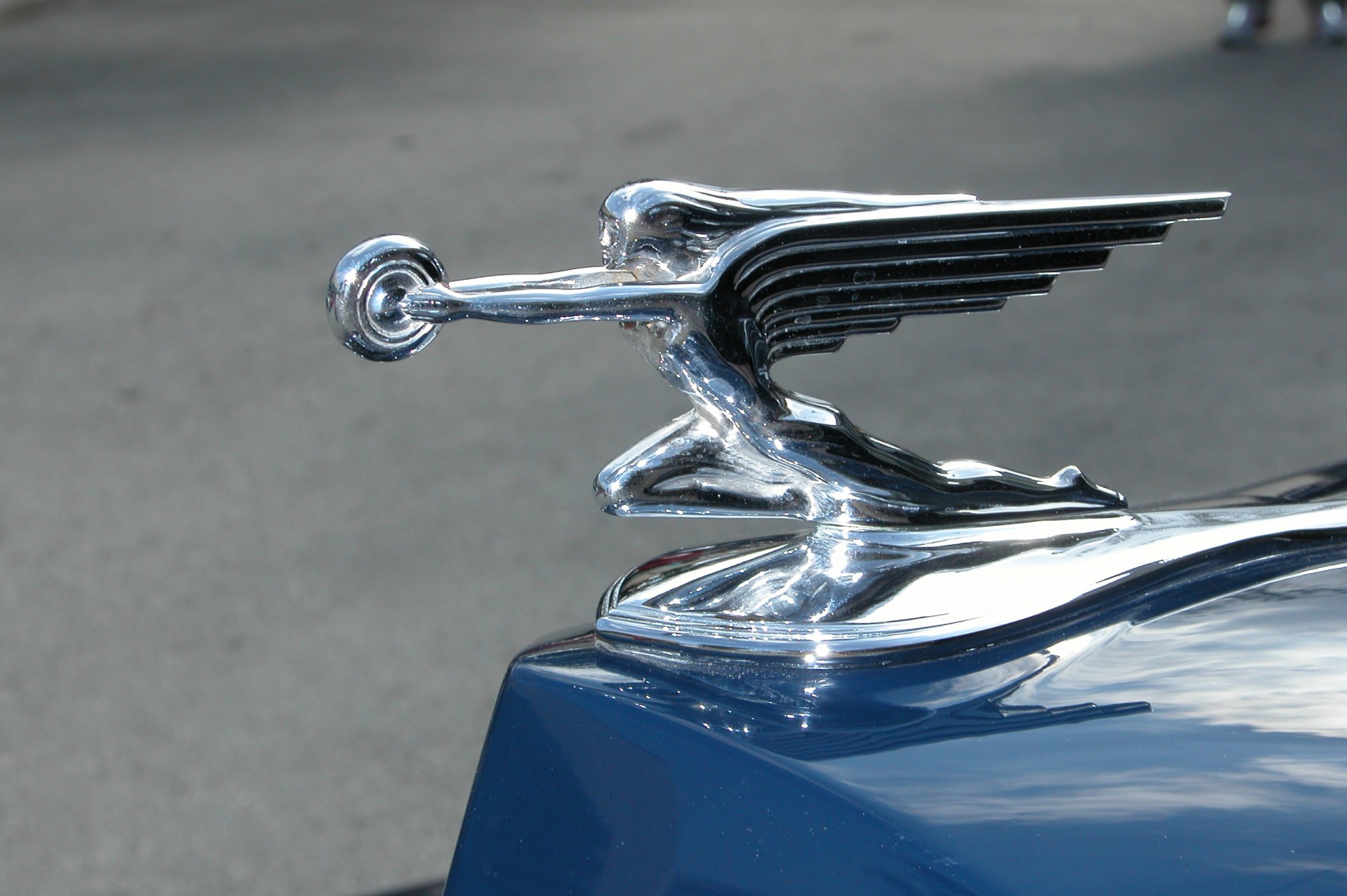 vintage classic hood ornament free photo