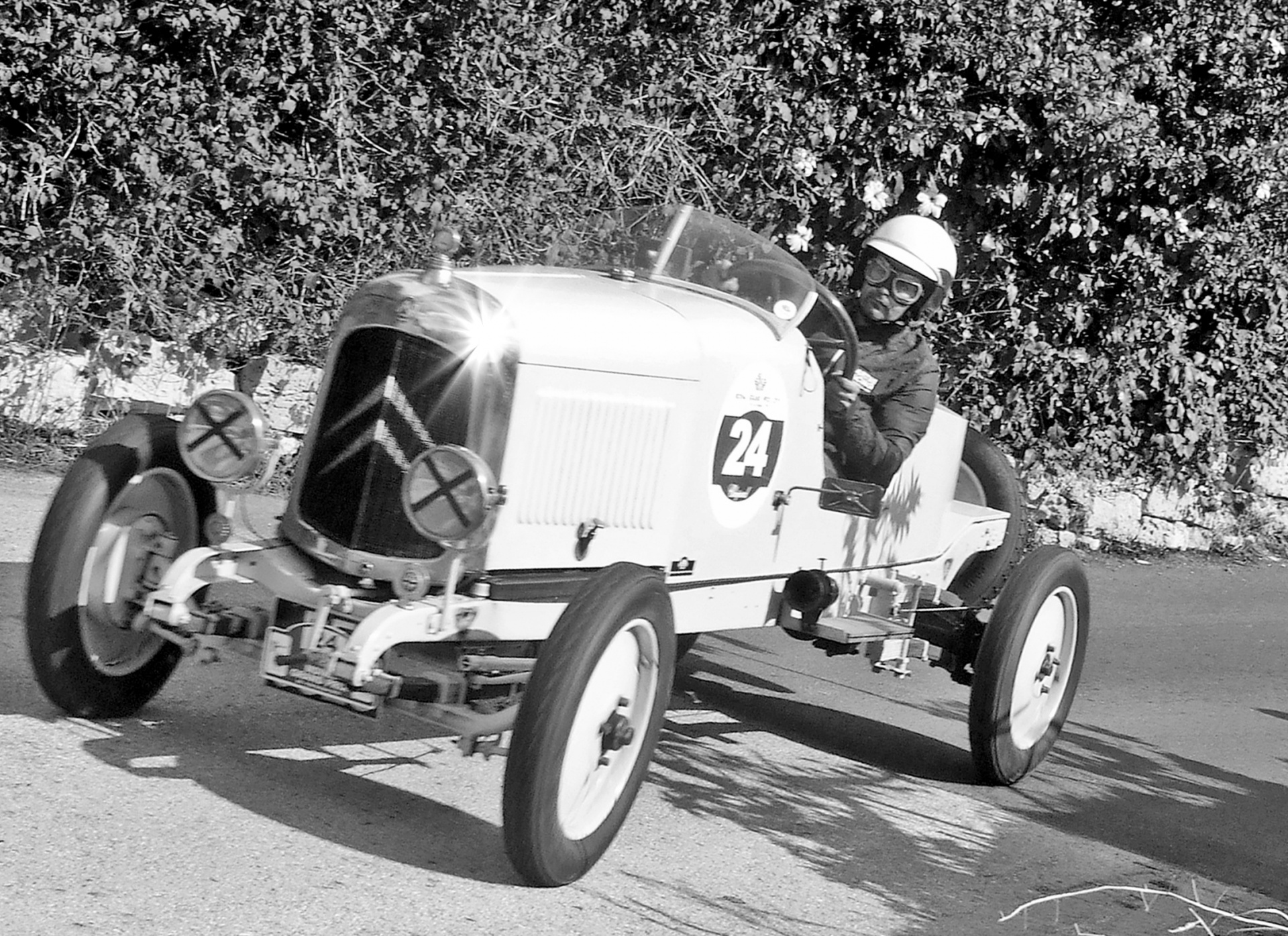 vintage car racing race free photo