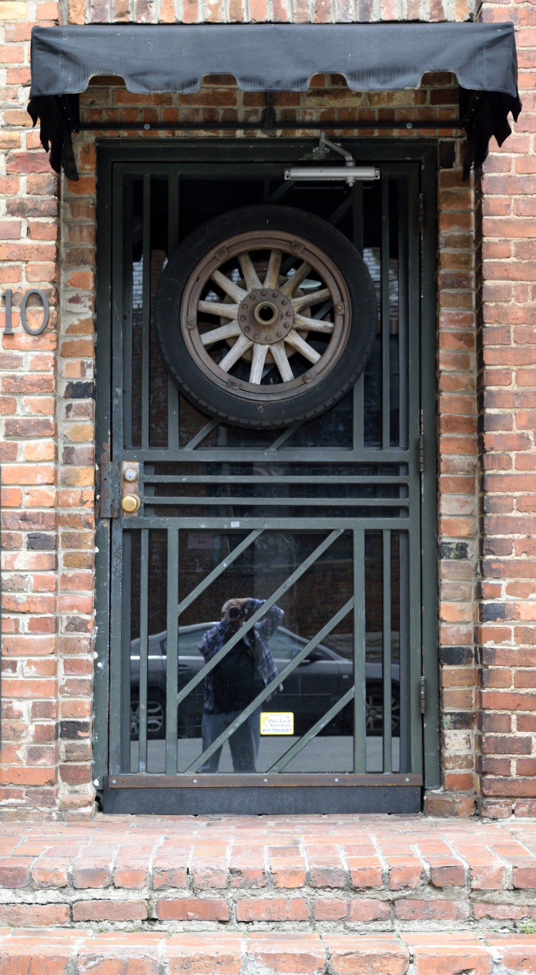old door doorway retro free photo
