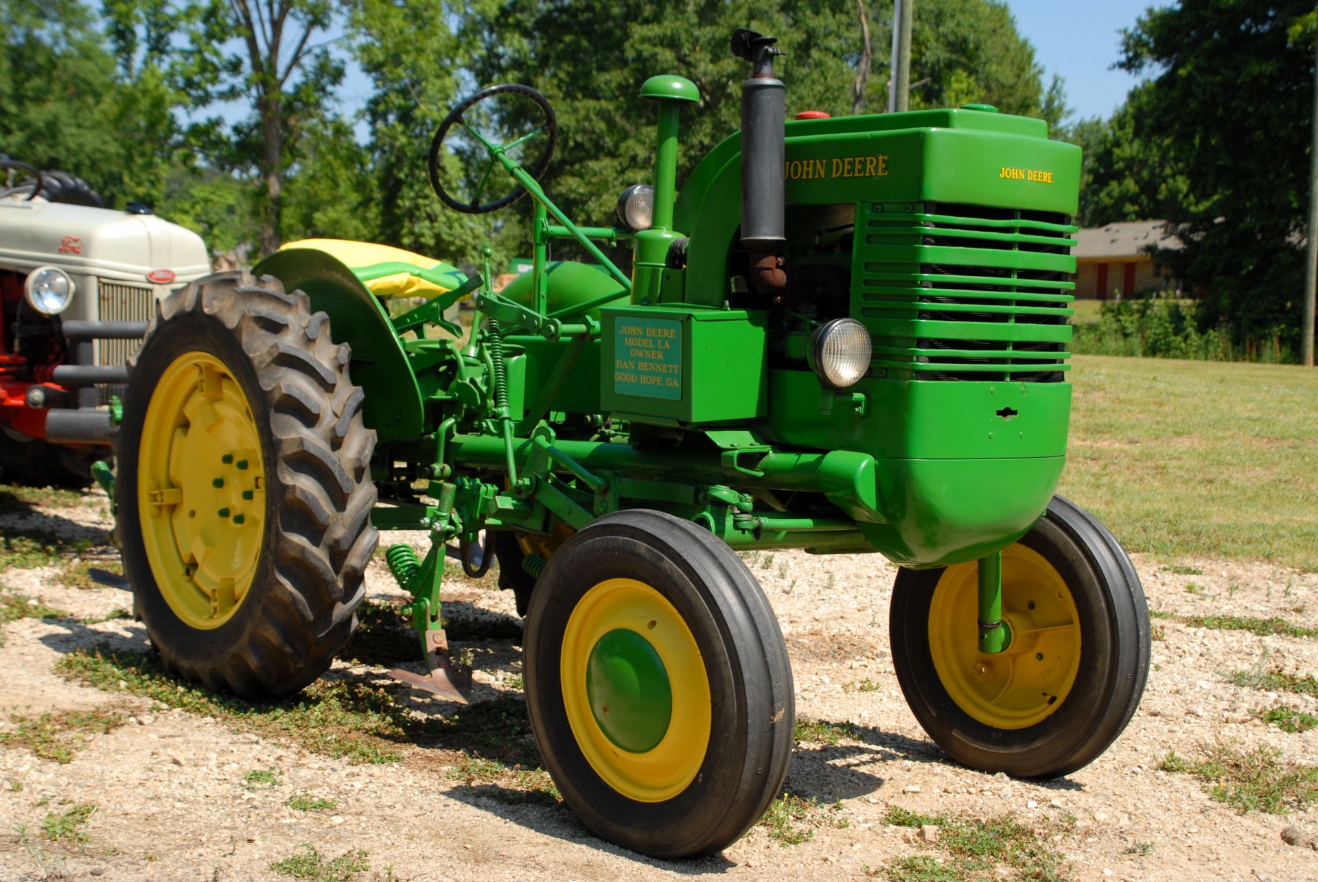 vintage old tractor free photo