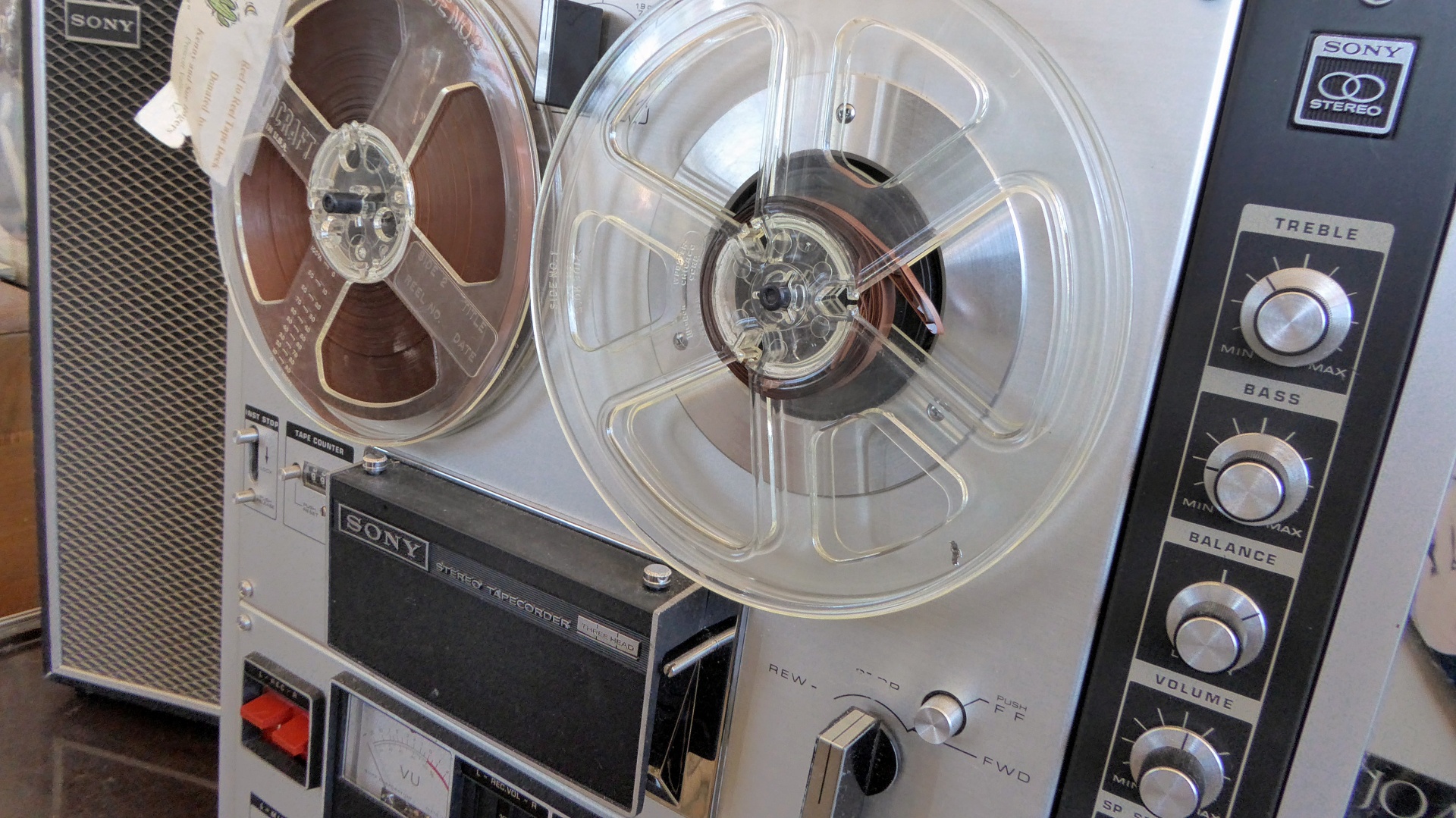 Black and Grey Sony Reel Tape Player · Free Stock Photo