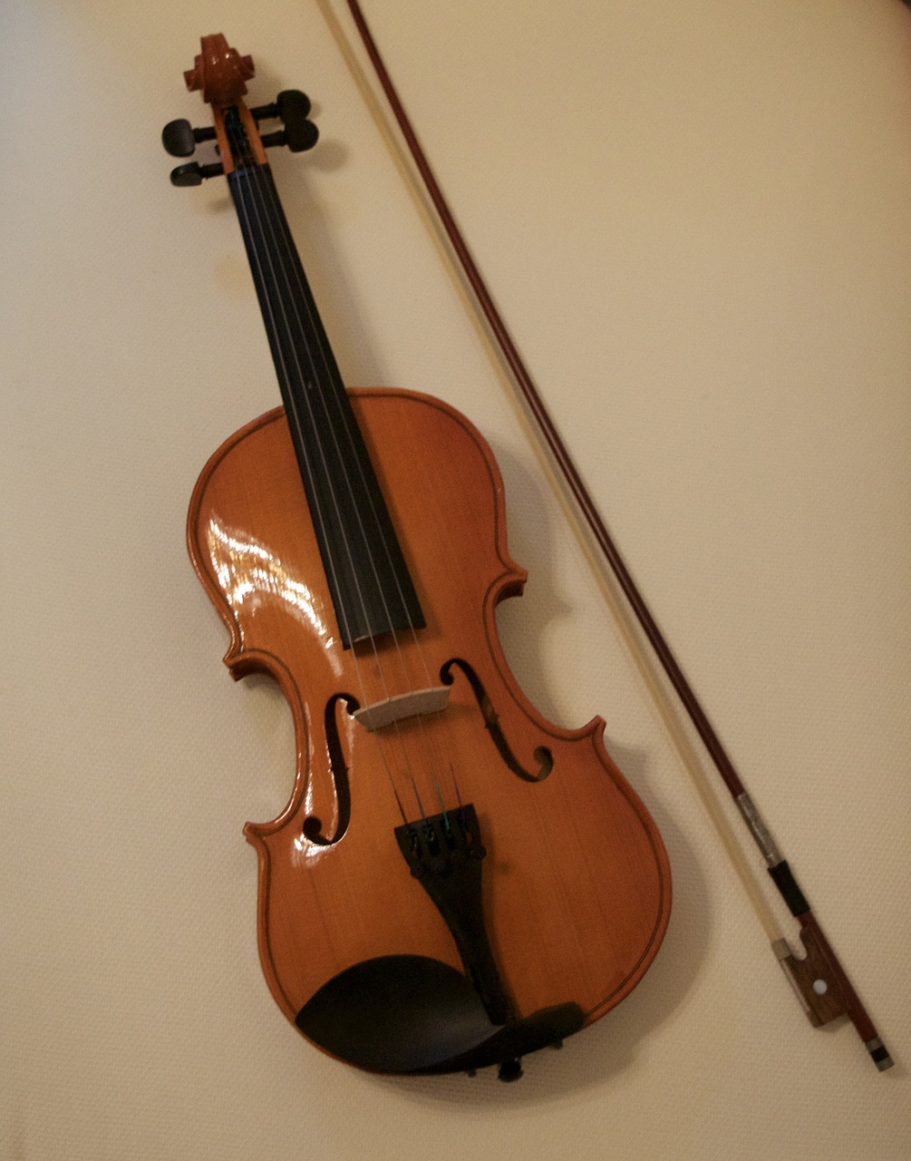 violin bow string free photo