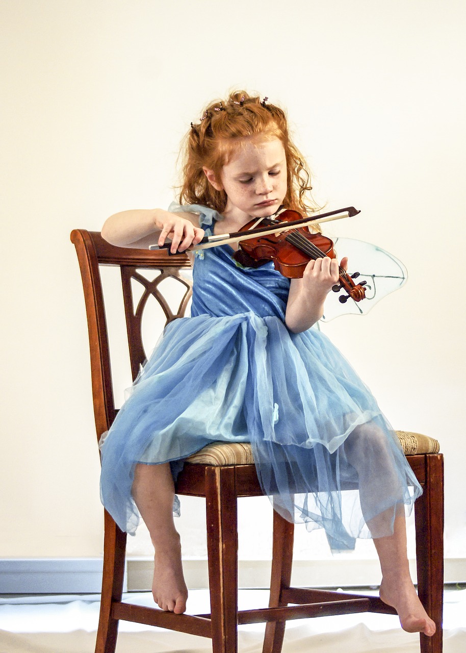 violin child girl free photo