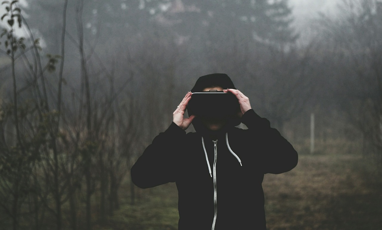 virtual reality vr goggles men's free photo