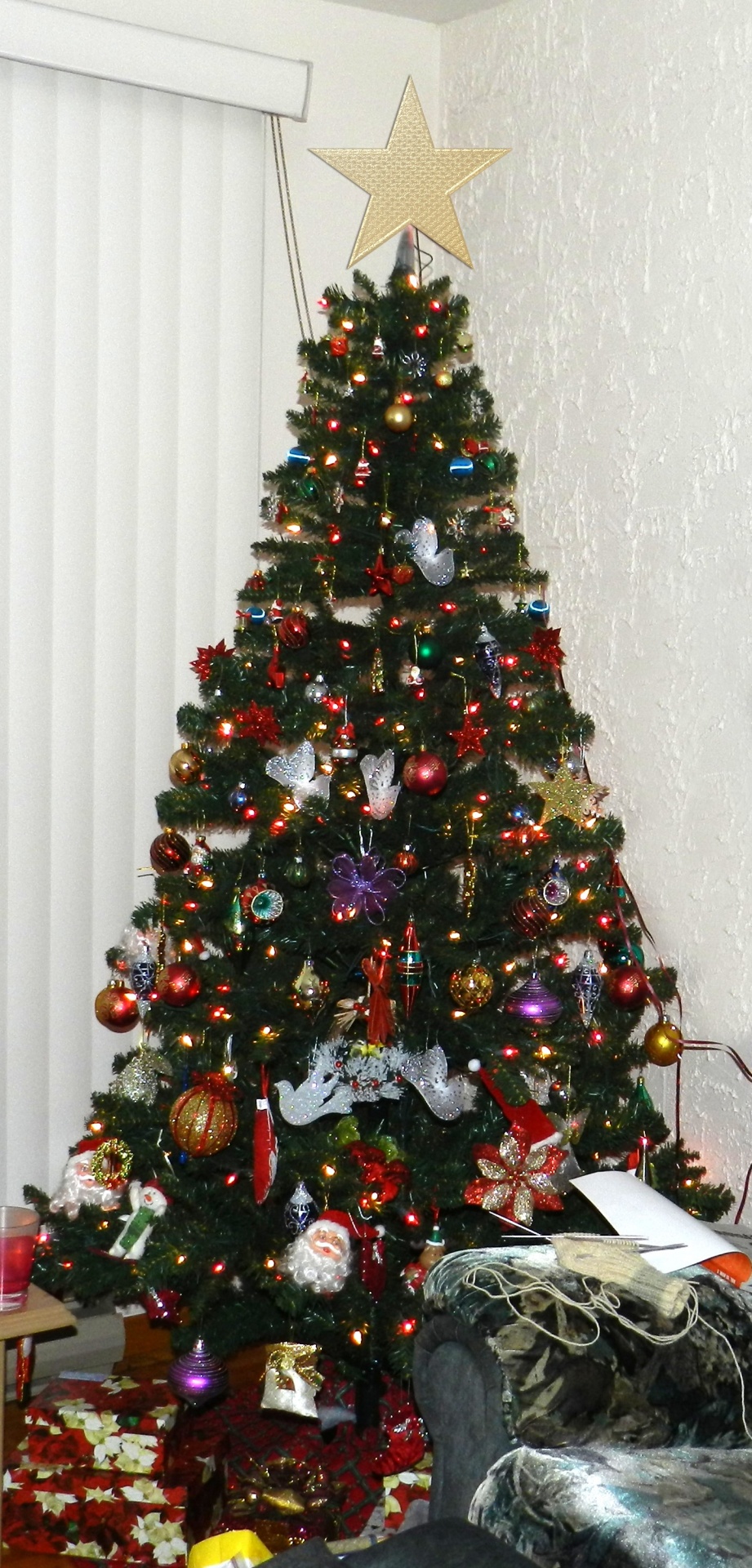 christmas tree decorations free photo