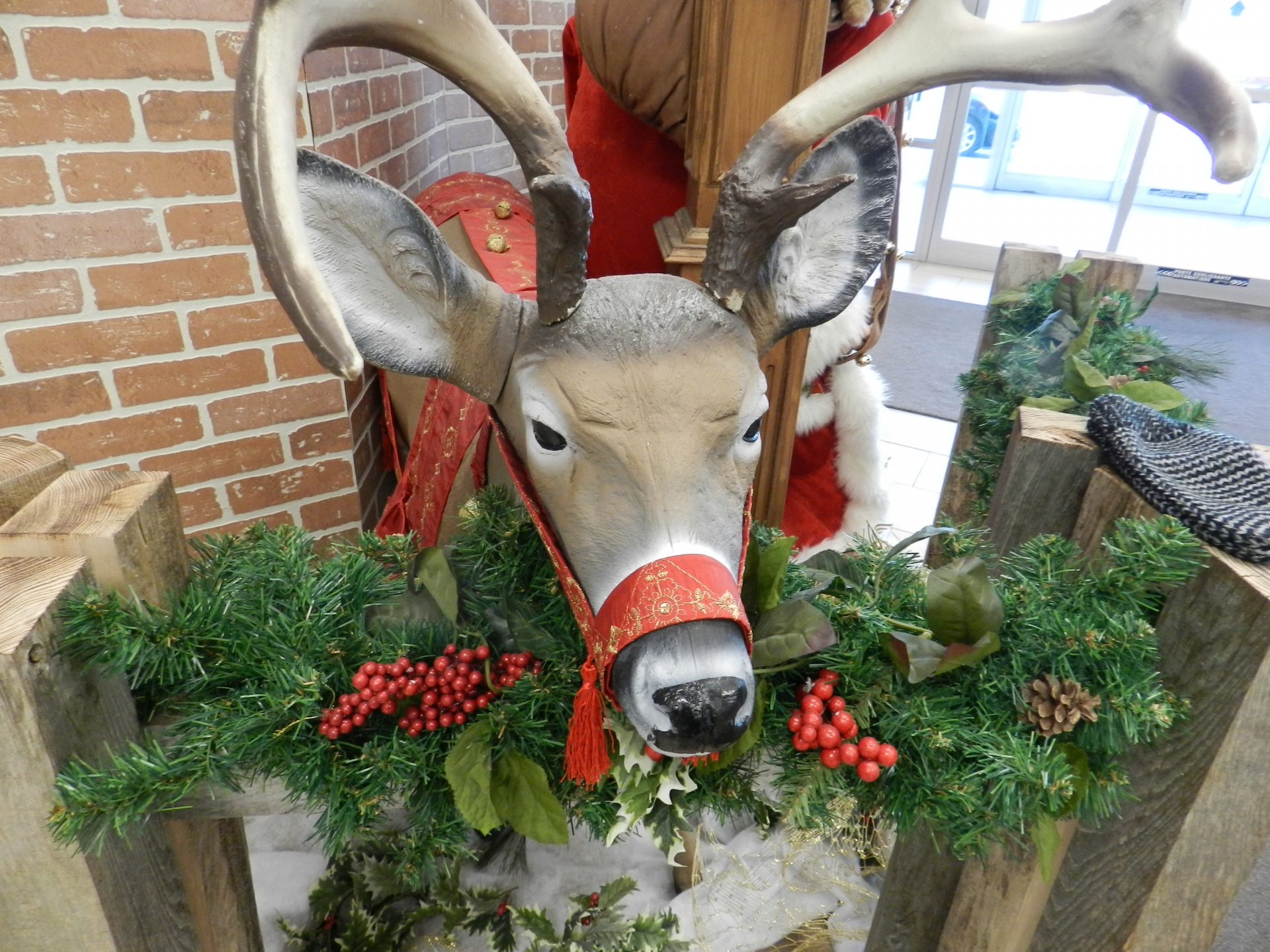 christmas ornaments reindeer here is christmas 2016 (45) free photo