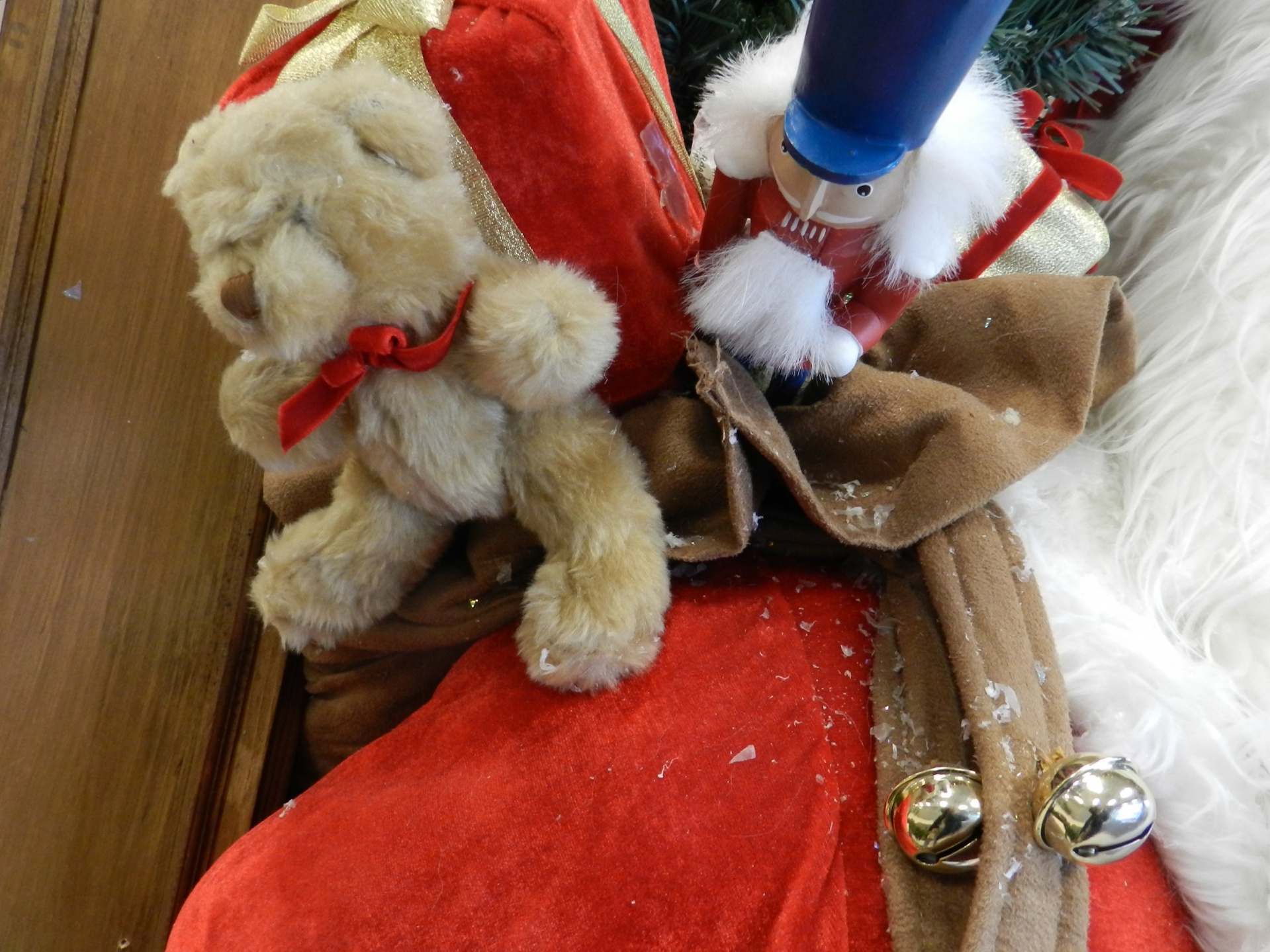 christmas decor teddy soldier free photo