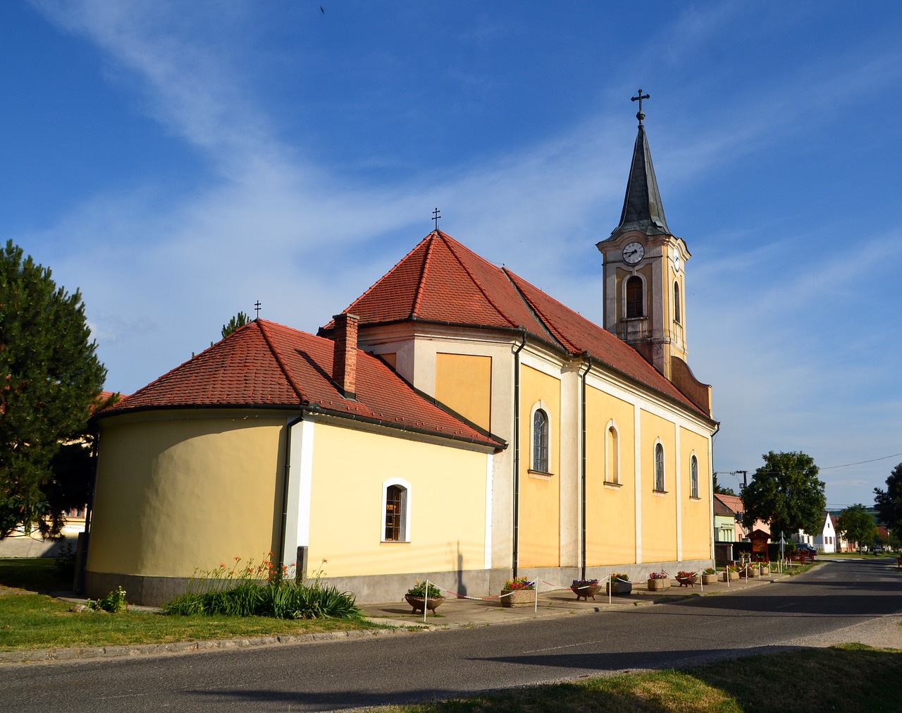 vokány  baranya  church free photo