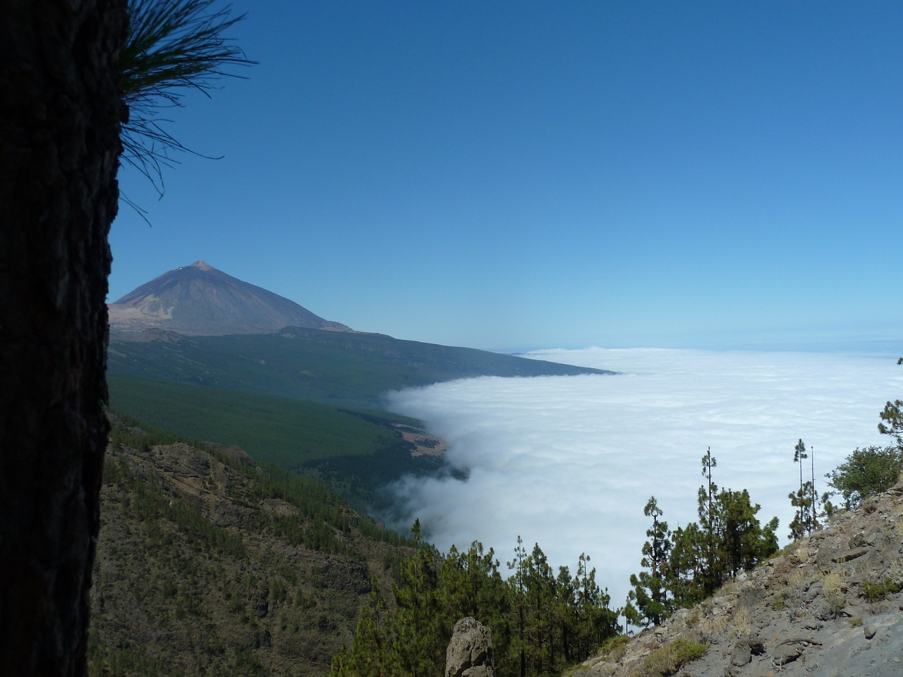 volcano sea sky free photo