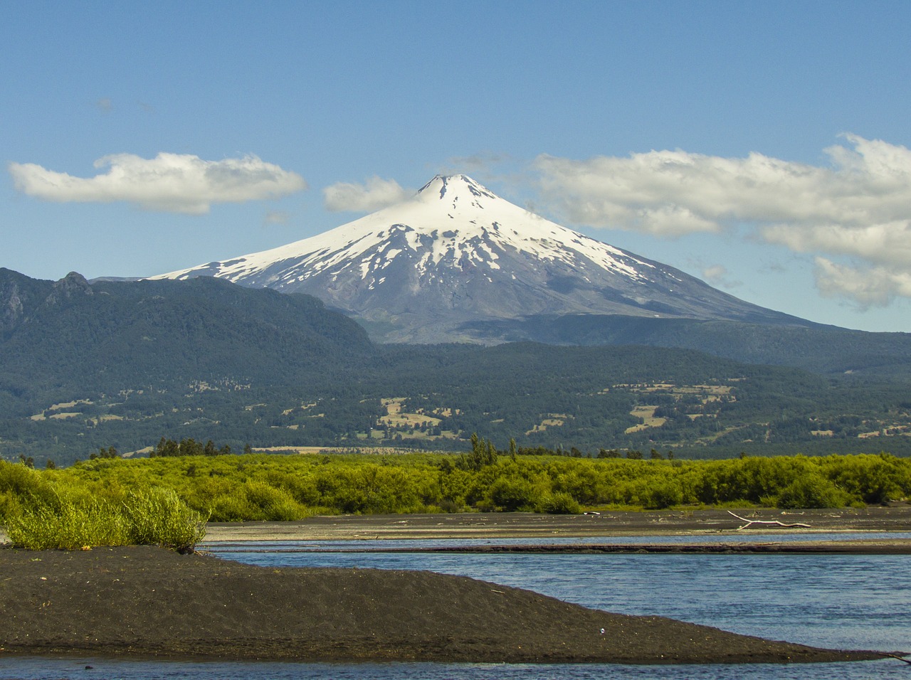 volcano villarica rucapillan free photo