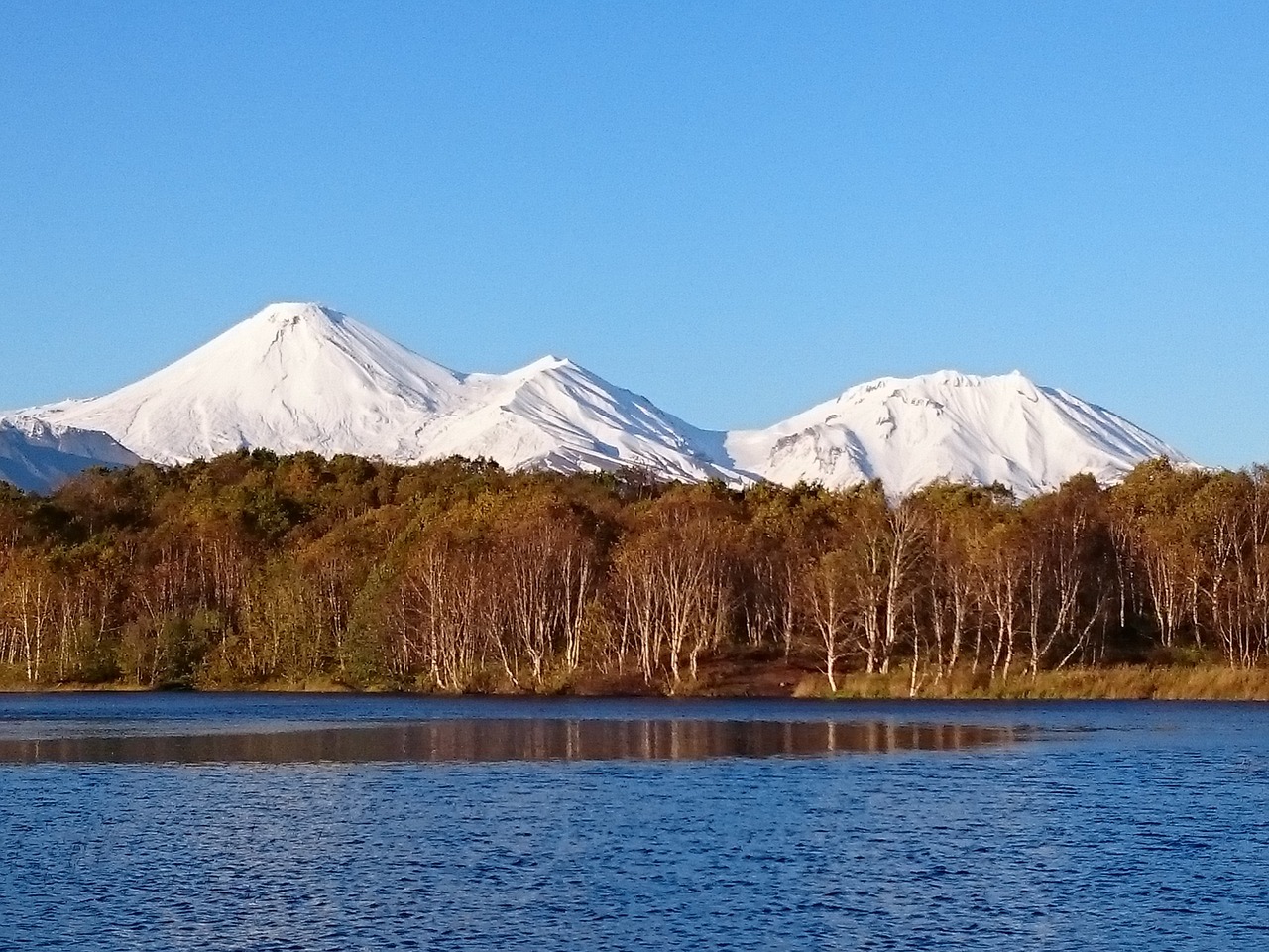 volcanoes snowy mountains vertices free photo