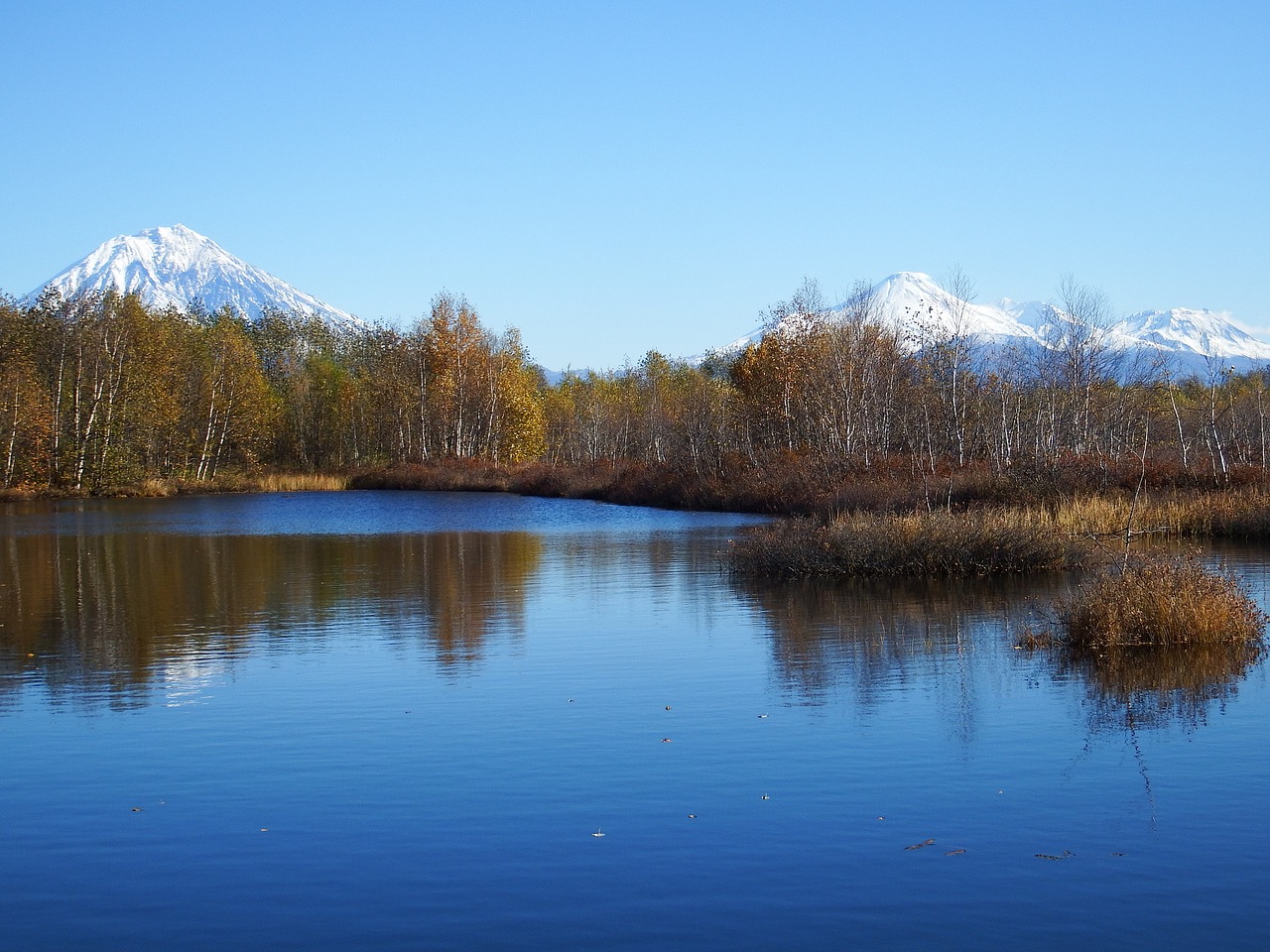 volcanoes snowy mountains vertices free photo