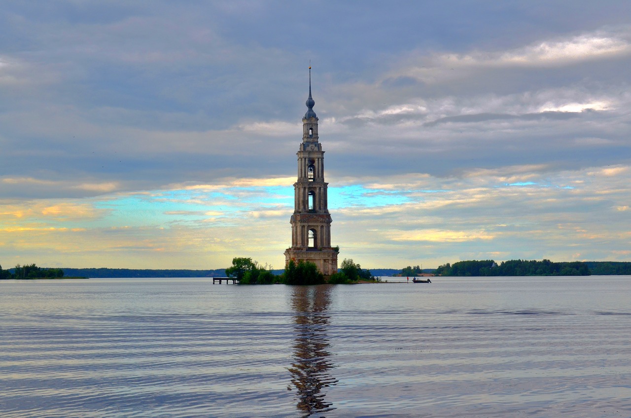 volga  river  russia free photo