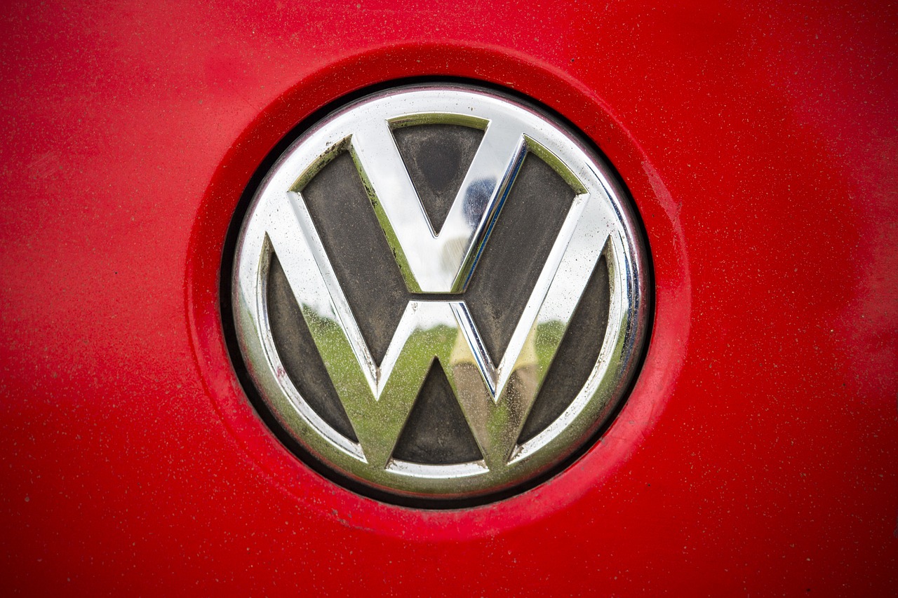 volkswagen car logo free photo