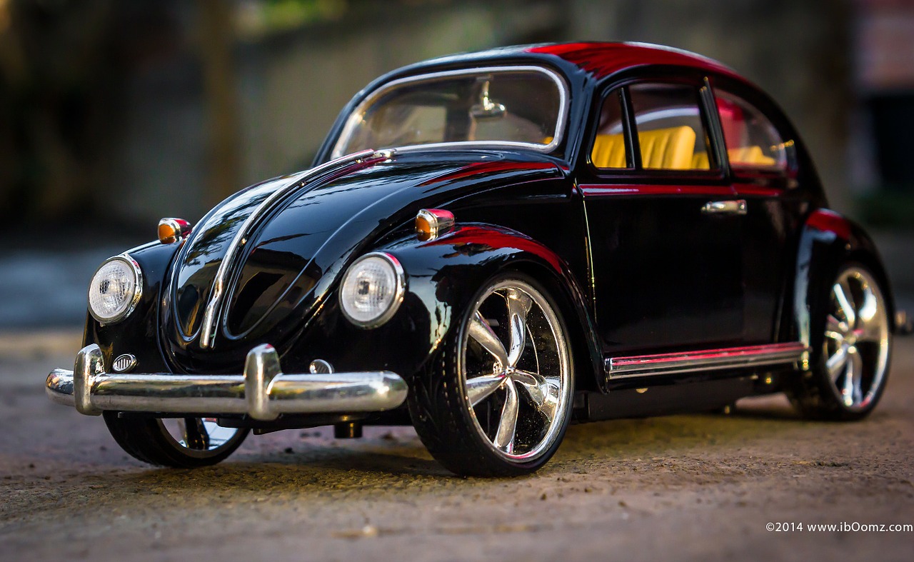 volkswagen beetle toy car free photo
