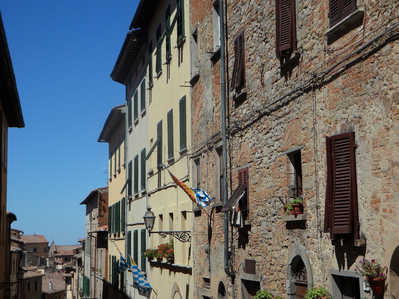 volterra palace building free photo