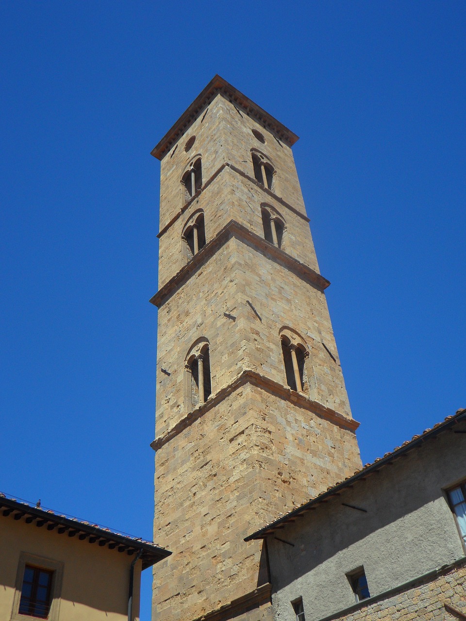 volterra building medieval free photo