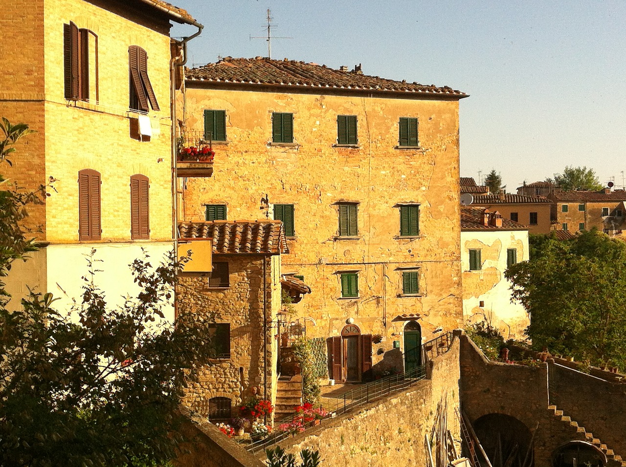 volterra italy tuscany free photo