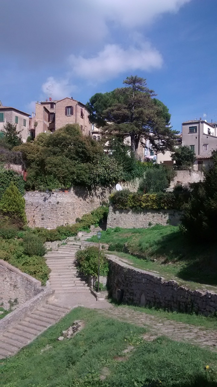 volterra tuscany landscape free photo