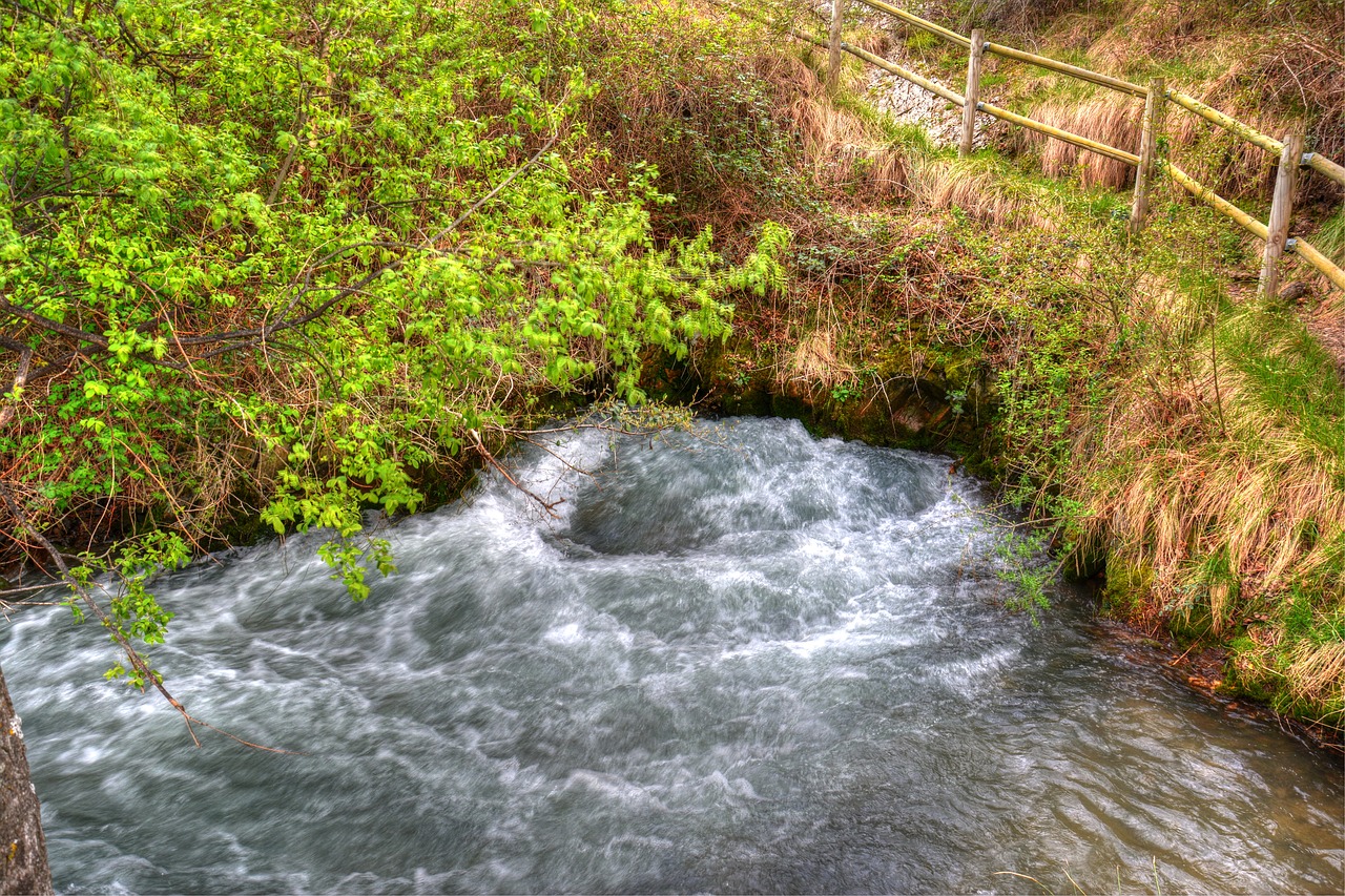 vozmediano moncayo the source free photo