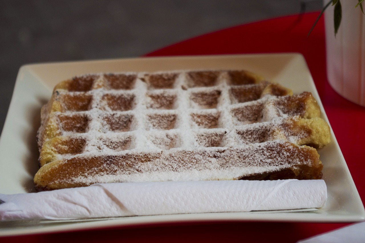 waffle sugar dusting free photo