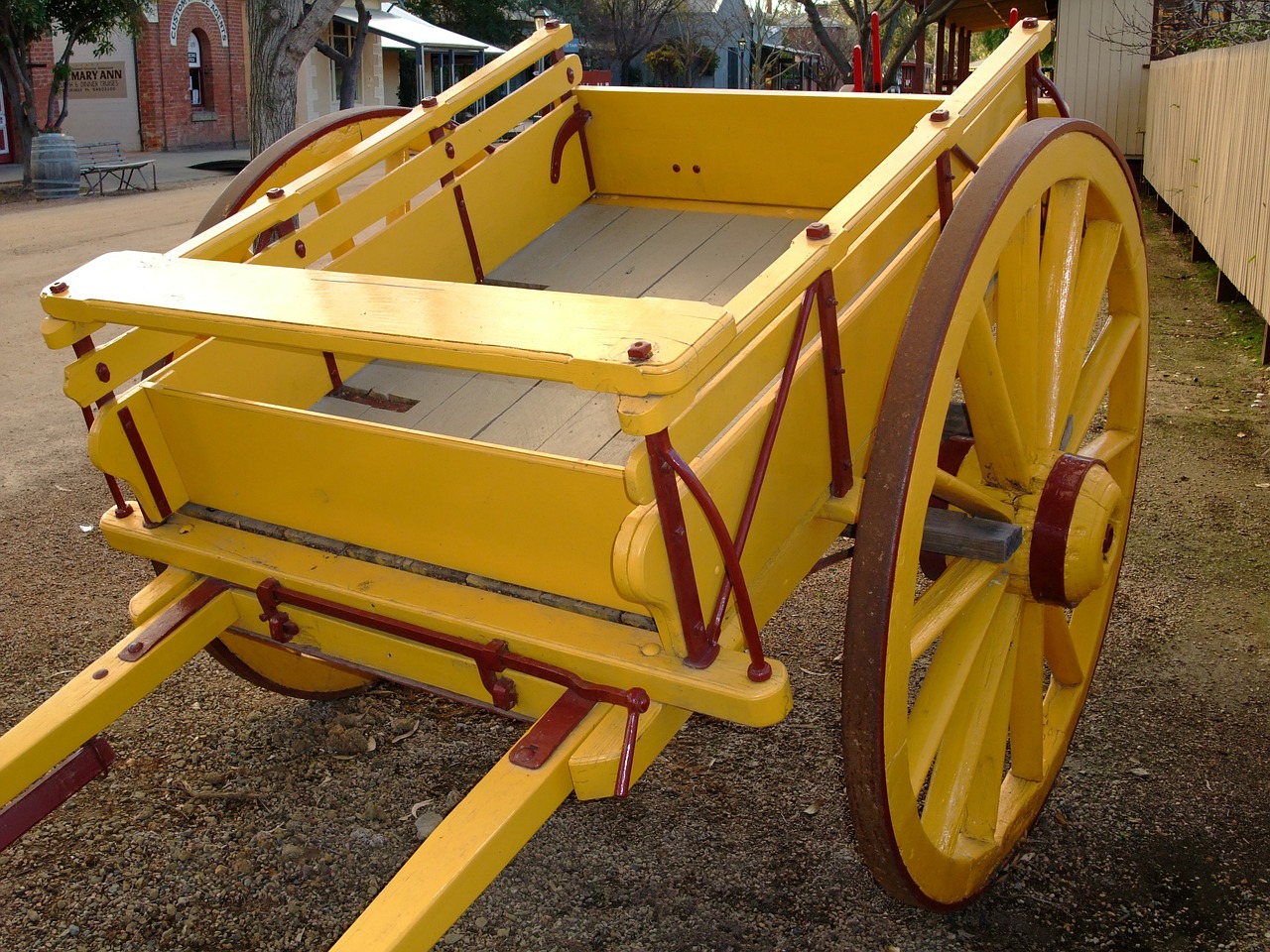 wagon cart yellow free photo