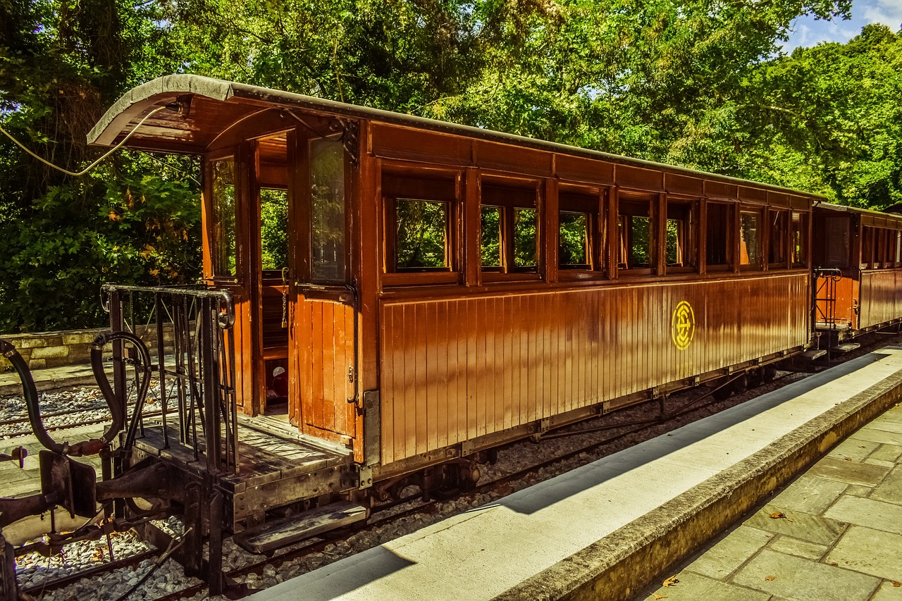 wagon wooden open free photo