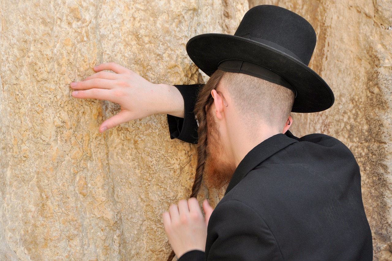 wailing wall jerusalem pray free photo