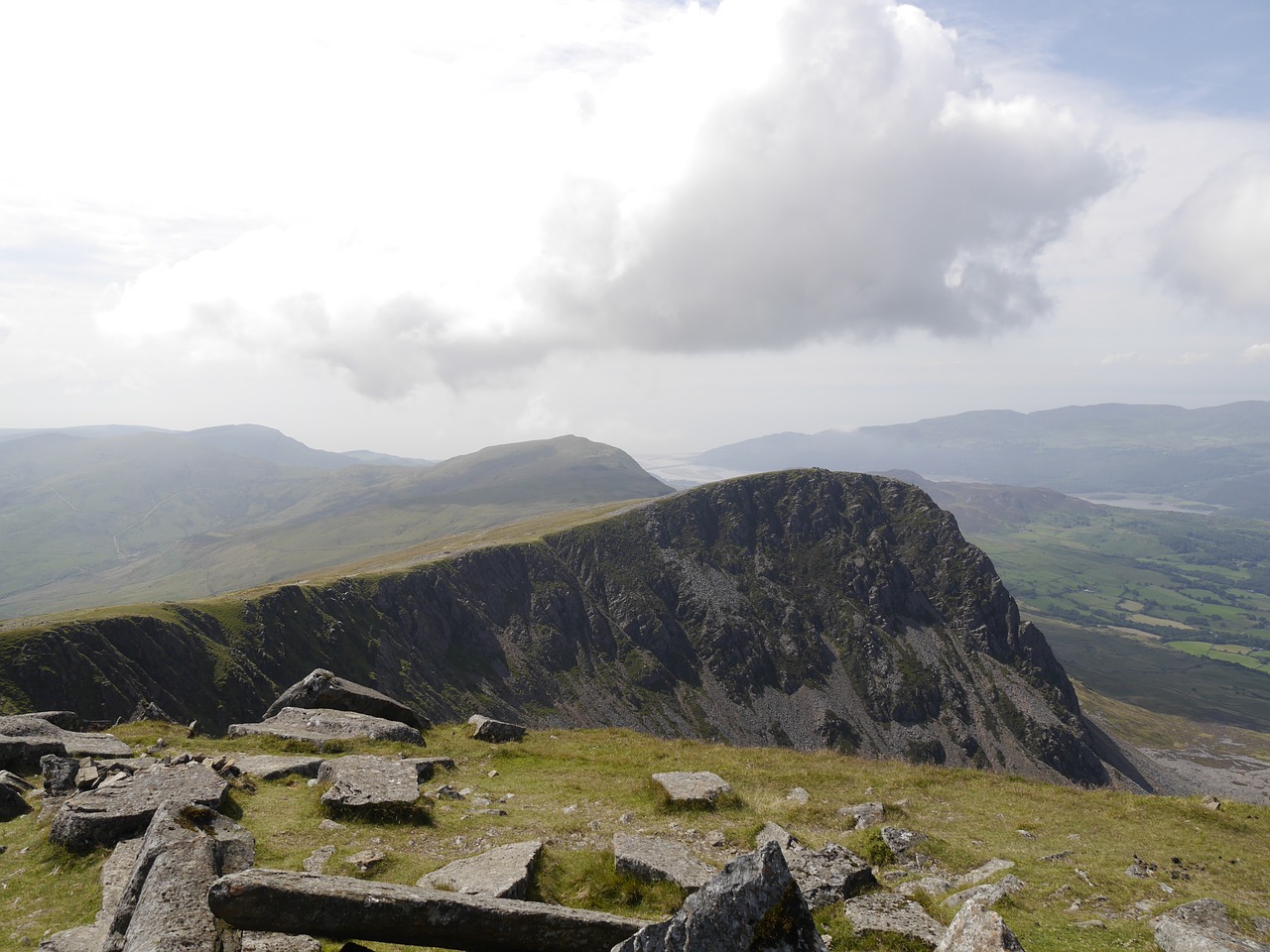 wales hike mountain free photo