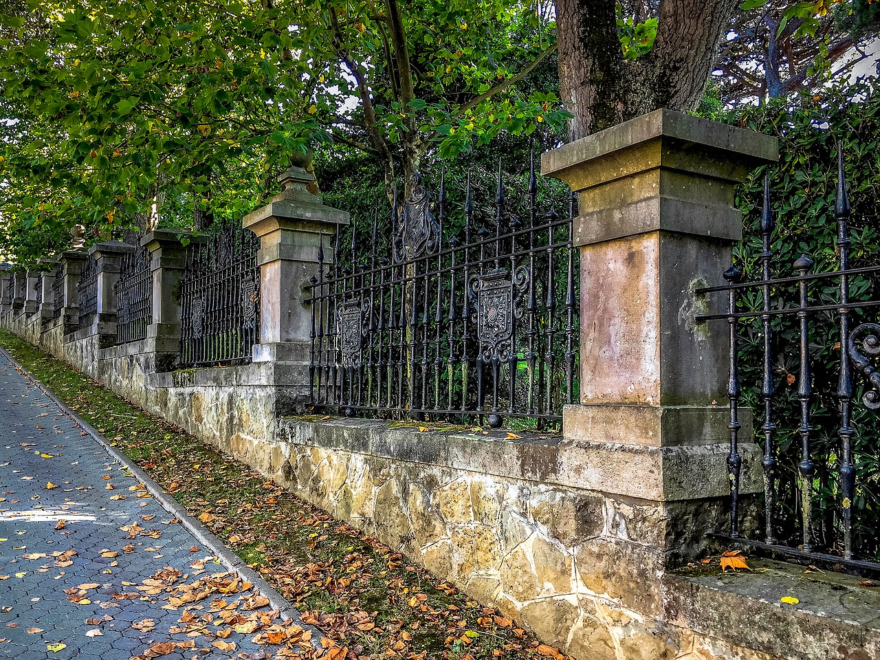 walk autumn path free photo