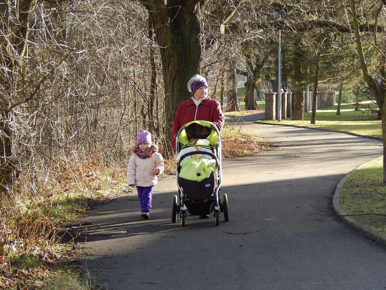 walk grandma adelka free photo