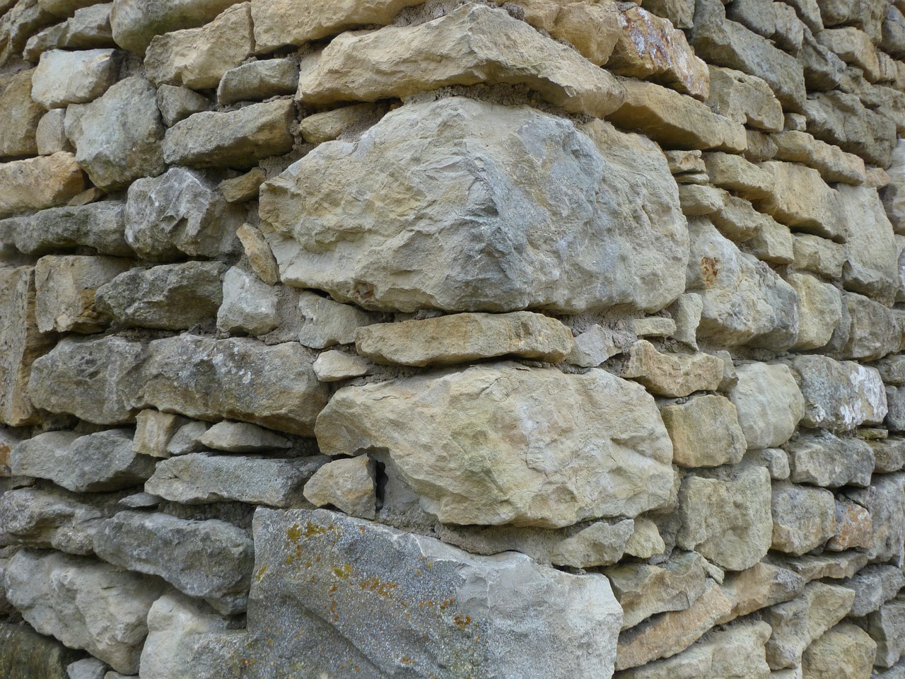 wall stone structure free photo