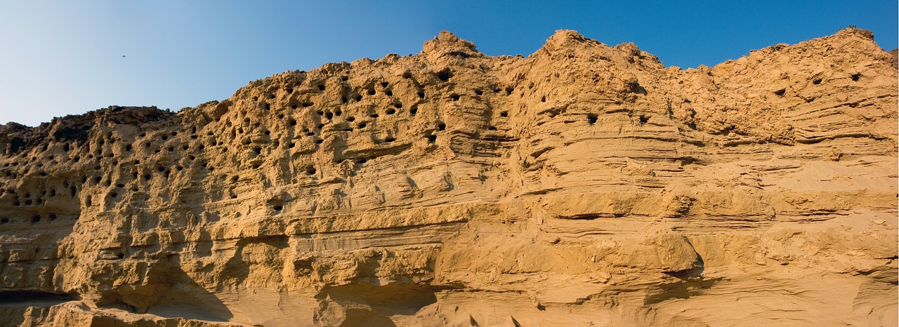 wall desert rocks free photo