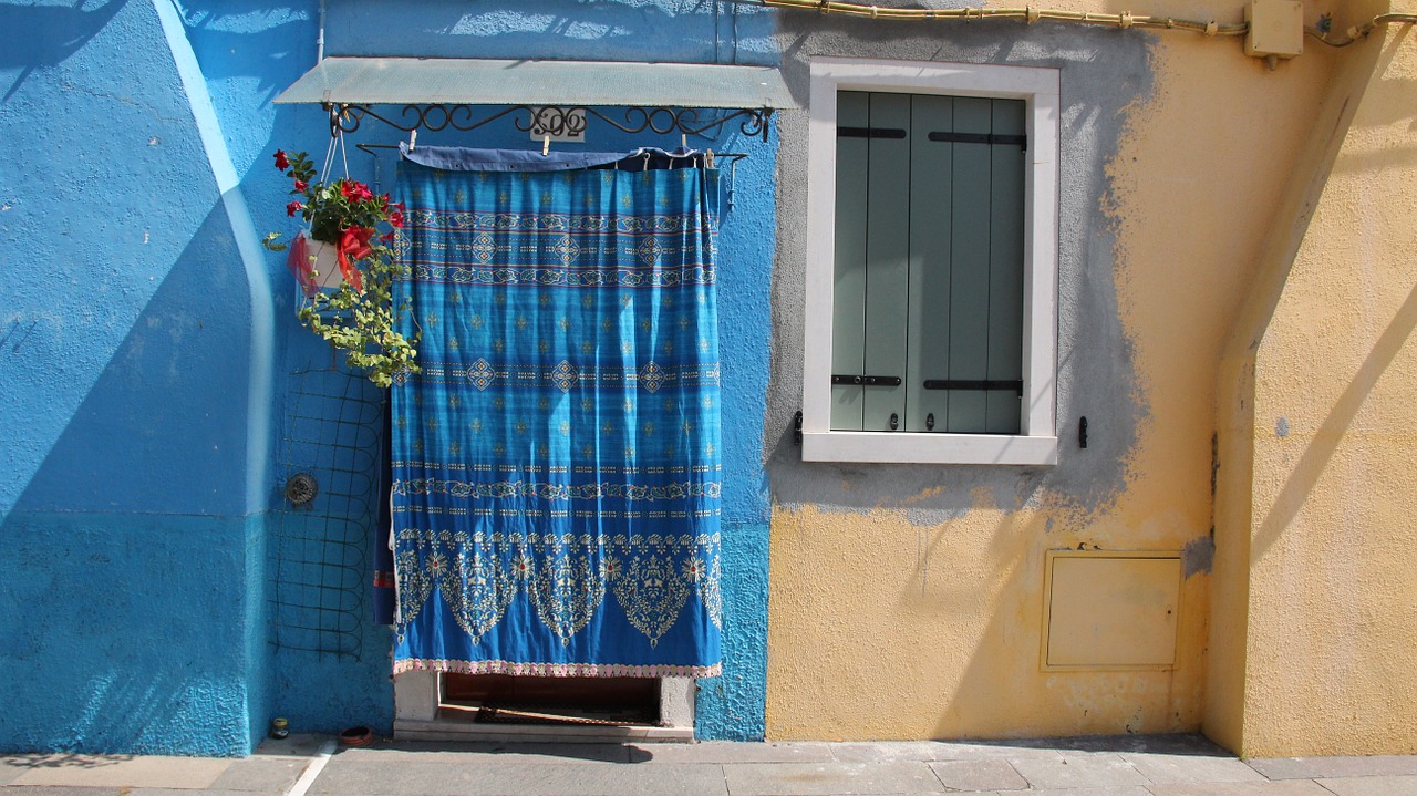 wall curtain blue free photo