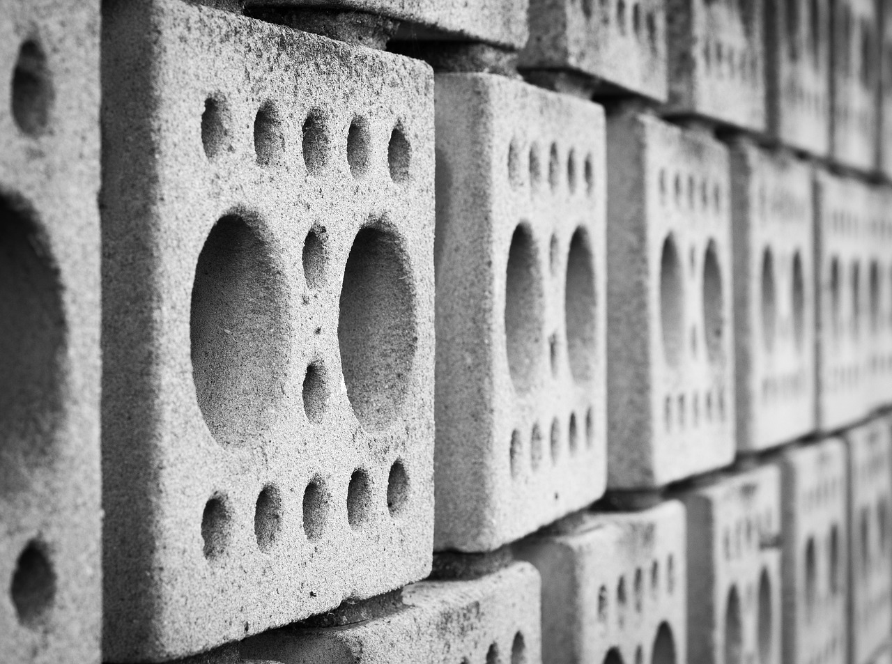 wall bricks pen free photo