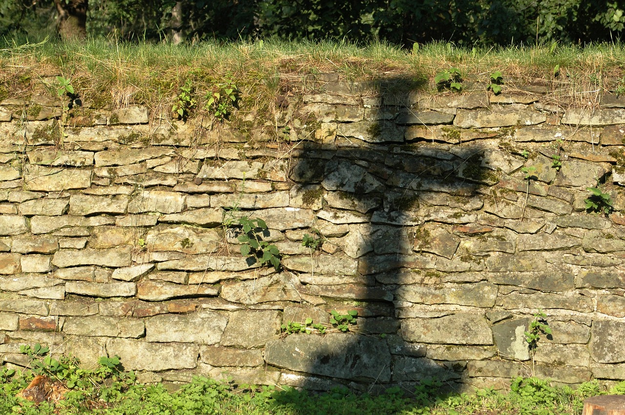 wall stone shadow free photo