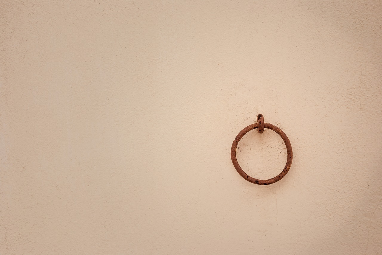 wall ring old free photo