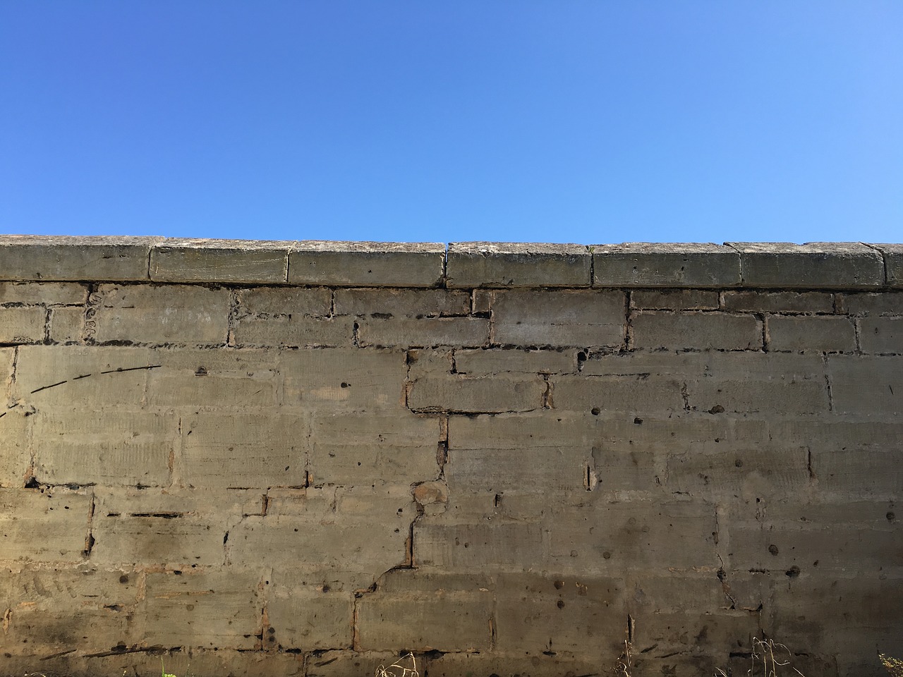 wall brickwall sky free photo