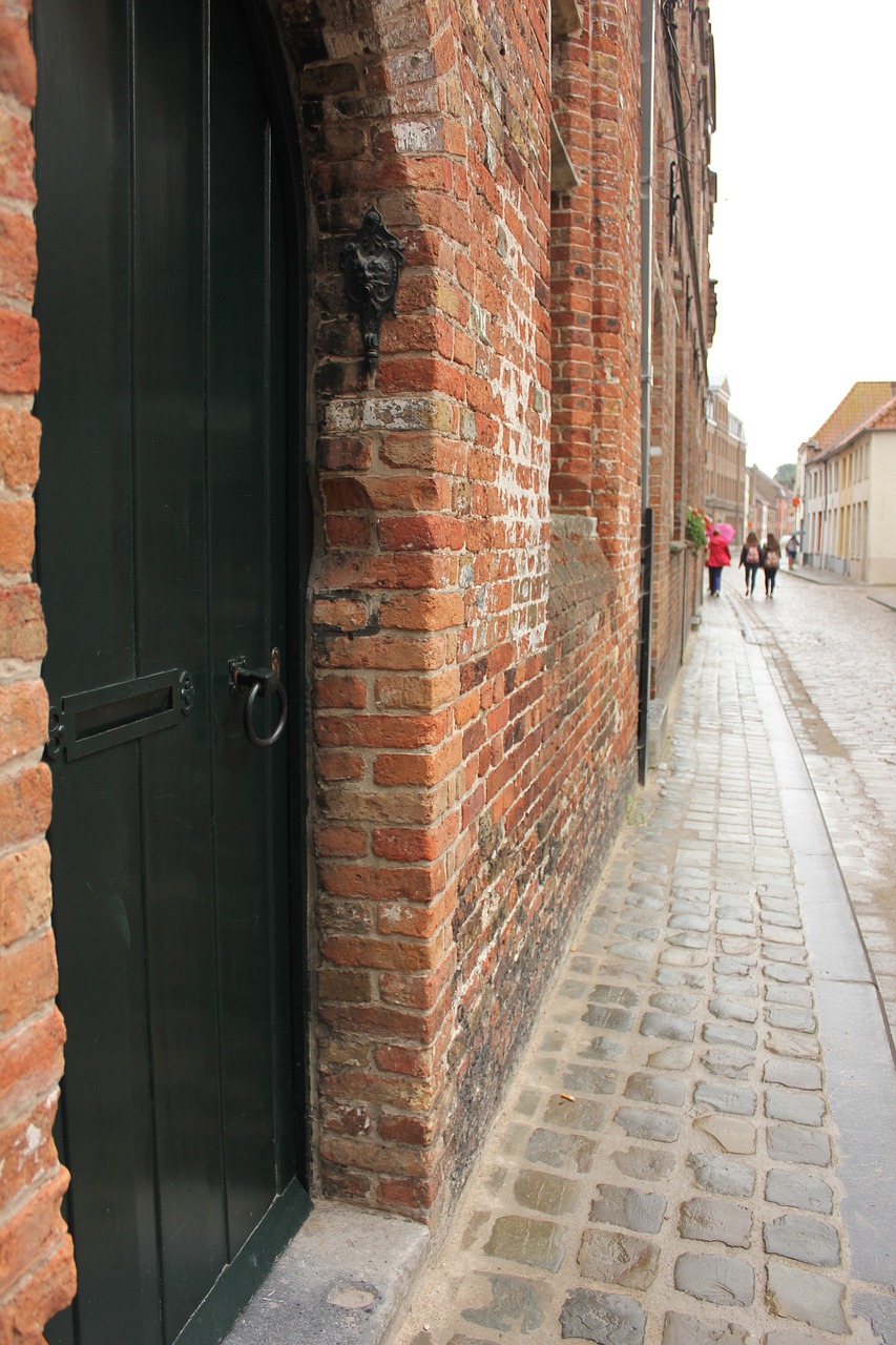 wall brown door free photo