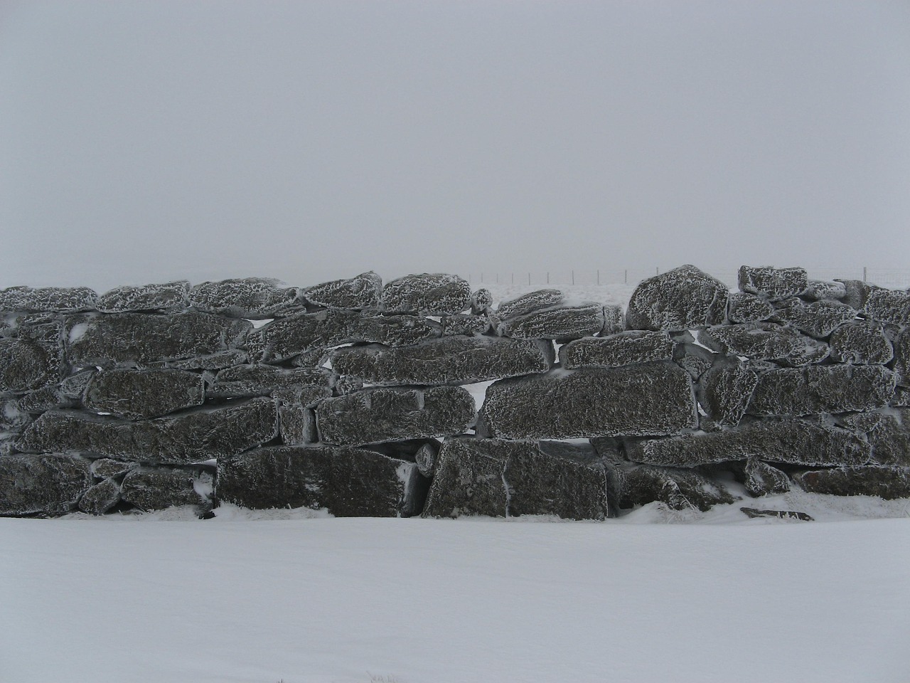 wall snow winter free photo