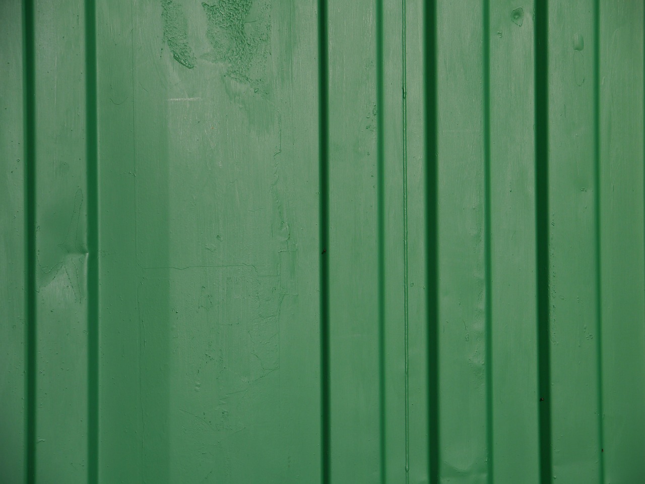 wall green wooden free photo