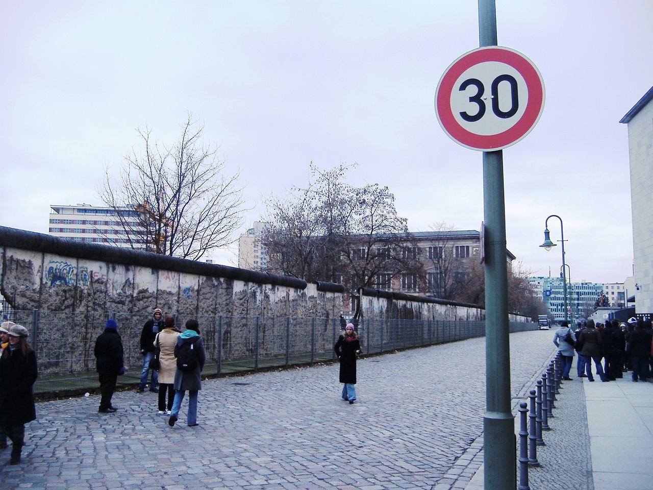 wall berlin berlin wall free photo