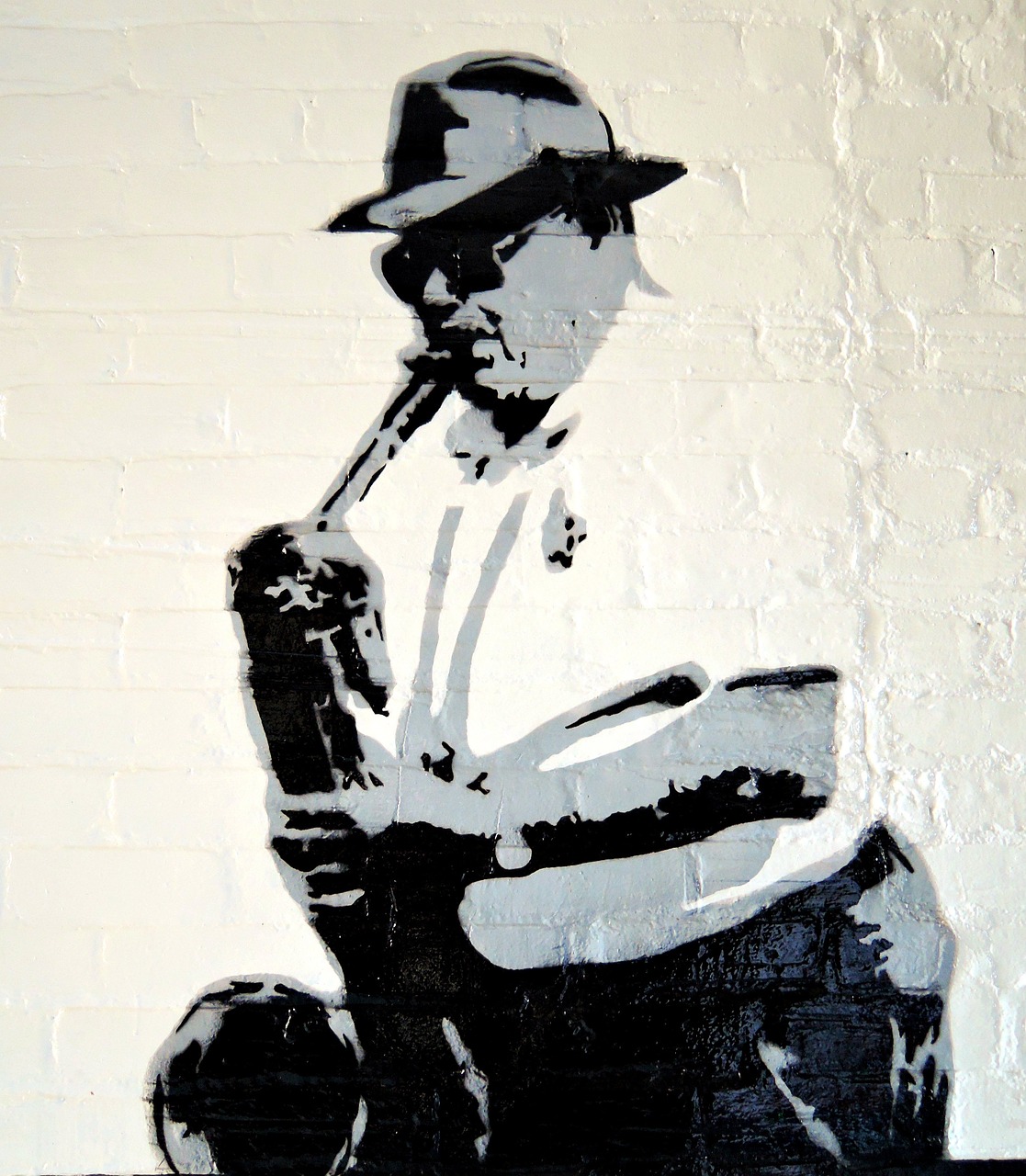 wall art graffiti sax player free photo